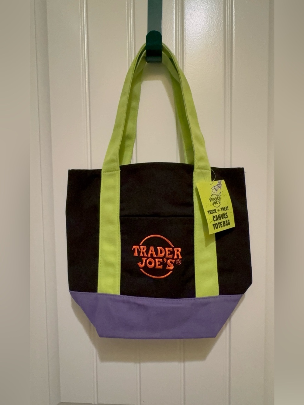 *New* Limited Edition Trader Joe’s Trick-or-Treat Mini Canvas Tote Bag